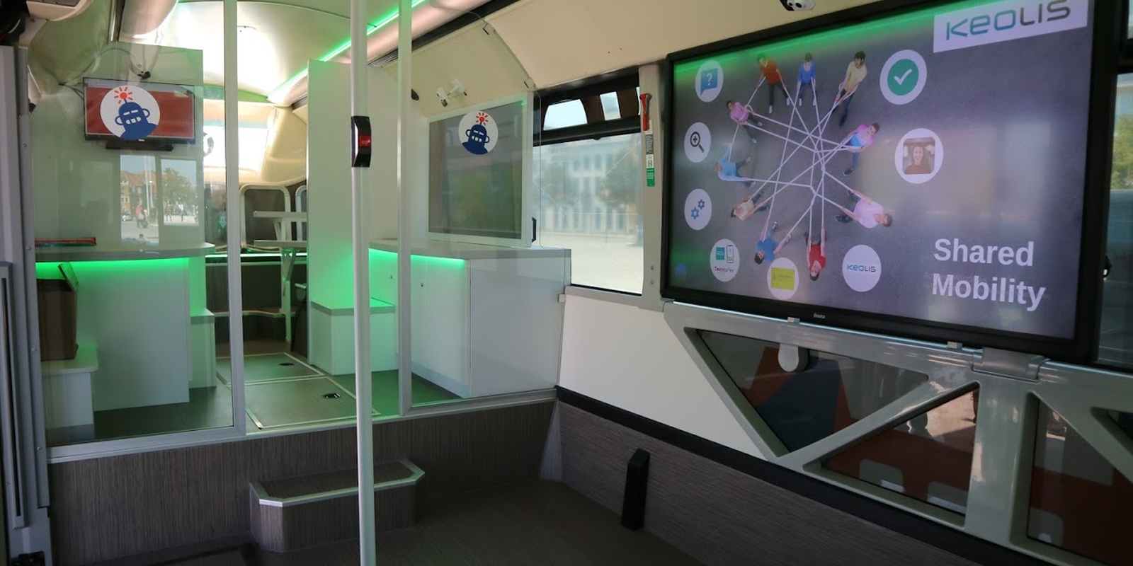 Databuzz interior