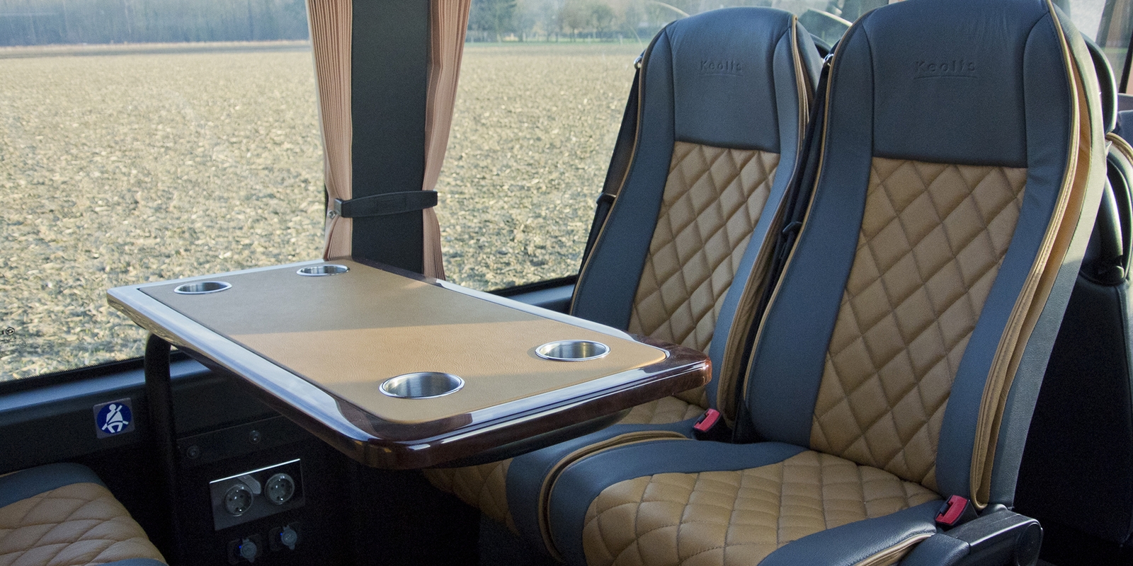 VIP minibus