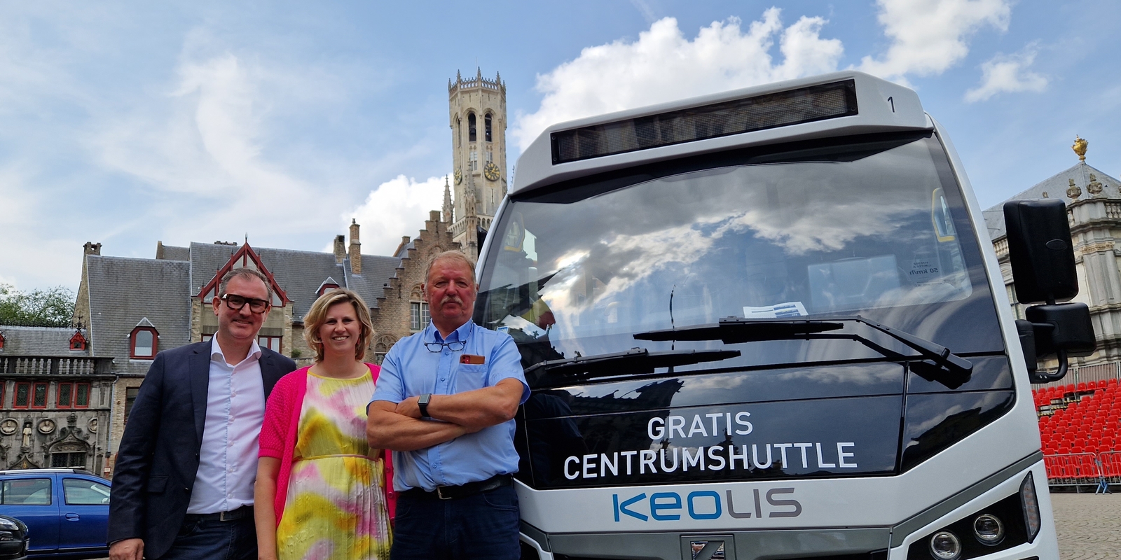 Team Keolis bij de eShuttle van Brugge