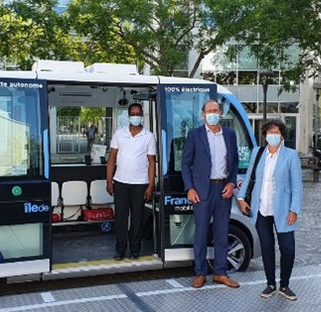 Autonomous vehicle Paris